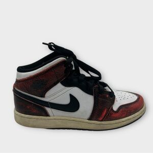 Nike Air Jordan Retro‎ 1 Mid SE GS Wear Away Black Infrared 23 FB0568-006 SZ 4.5